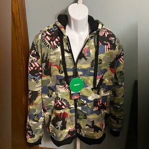 Big Ball Sports Mens Bigfoot Camo American Flag Black Sherpa Lined Jacket